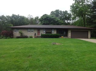 776 N 2853rd Rd, Utica, IL 61373