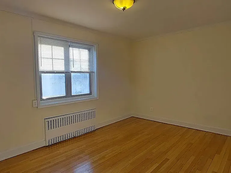 346 86th St #3 — Photo 5