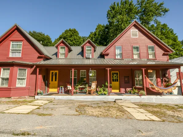 18 Bridge St #2, Cornish, ME 04020