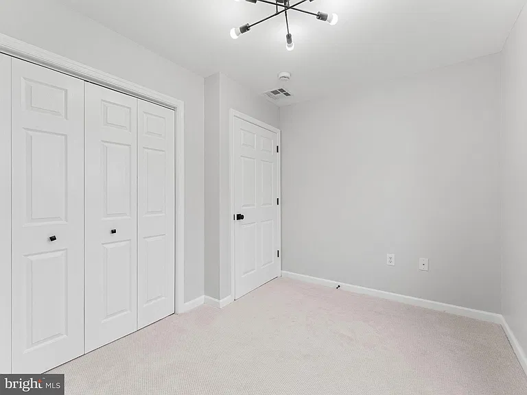 308 Delsea Dr — Photo 20