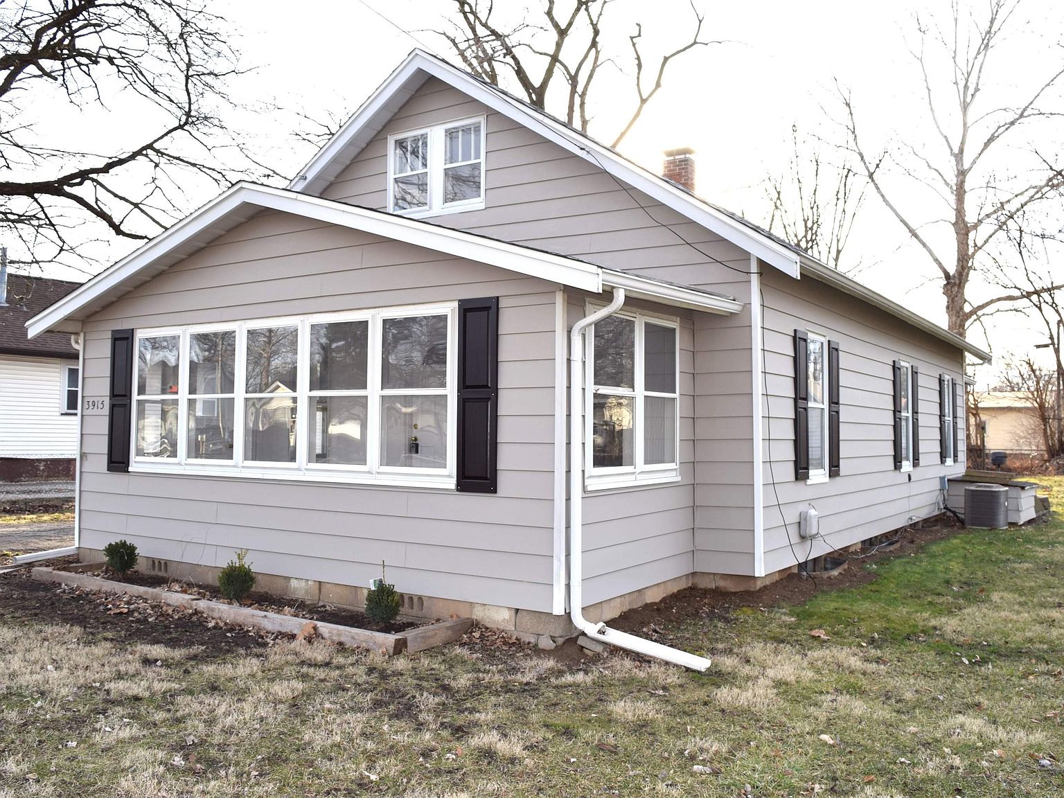 3915 S Chalmers Ave, Bartonville, IL 61607 Zillow