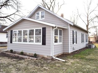 3915 S Chalmers Ave, Bartonville, IL