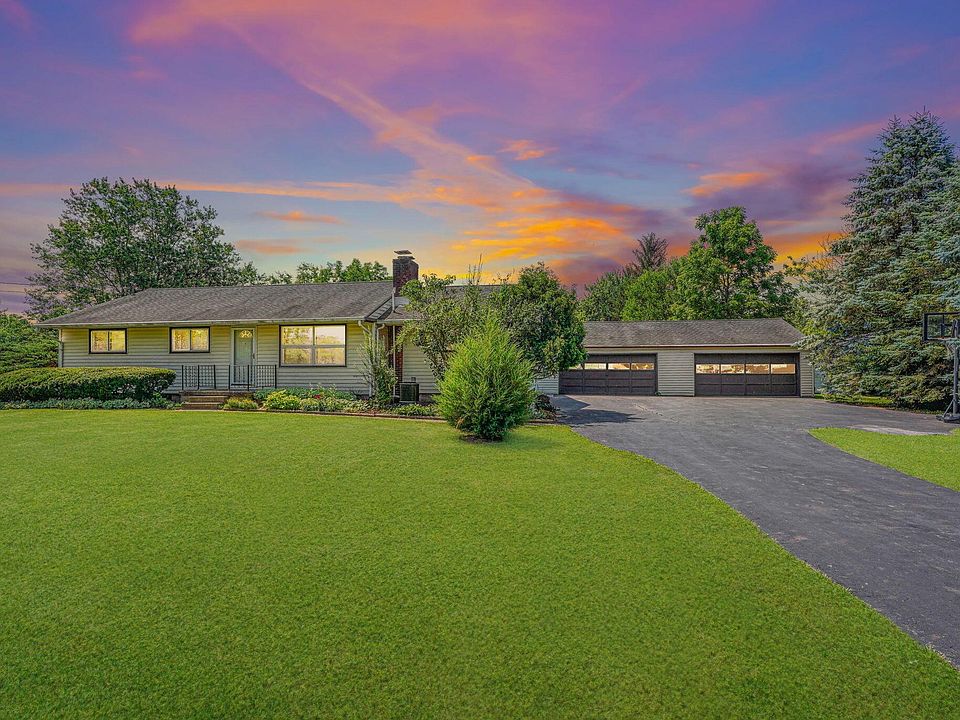 1st image of 11853 Elder Ln