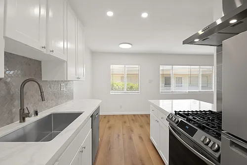 1449 Princeton St in Santa Monica Photo 1