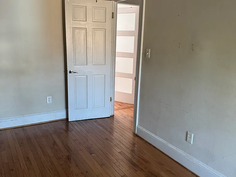 703 Hamilton St NW — Photo 5