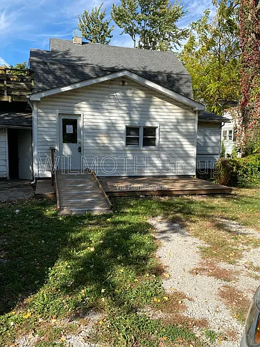 210 Whitlock Ave #B Photo 1