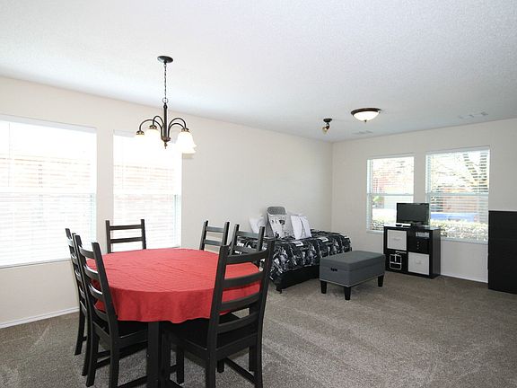 5th image of 2721 Bur Oak Dr