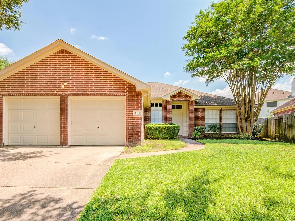 1811 Kelliwood Trails Ct