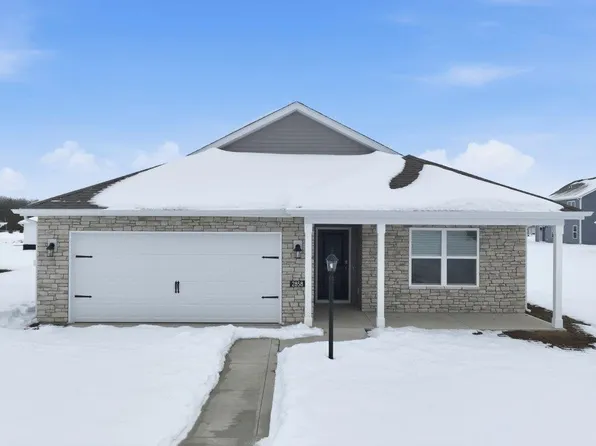 2858 Greenville Ct, Warsaw, IN 46582
