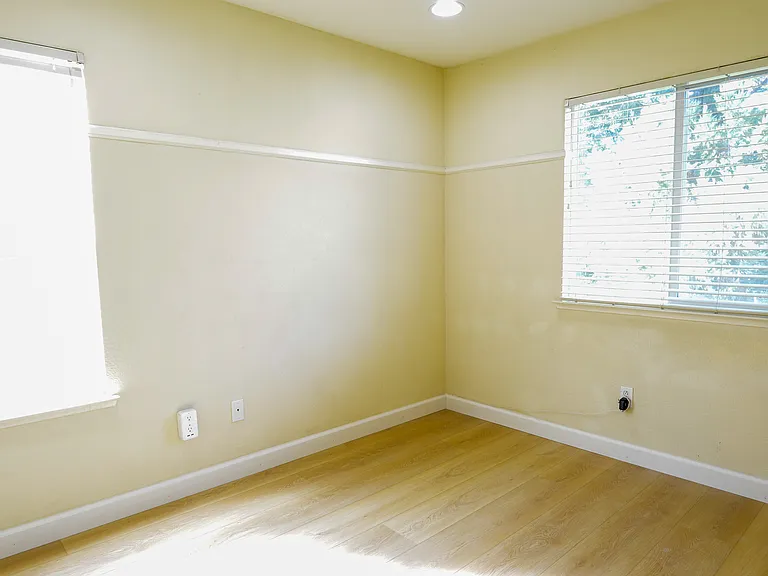 4922 Kokomo Dr — Photo 22