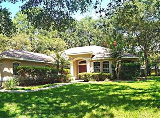 953 Lakeside Dr, Apopka, FL 32712