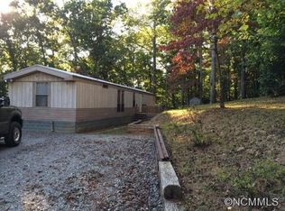 102 Sharon Ridge Ct, Fairview, NC 28730
