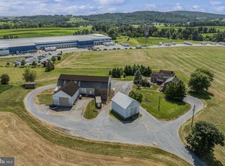 375 Lausch Rd, Denver, PA 17517