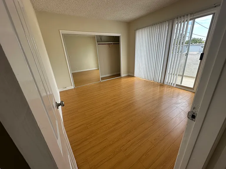 2138 Stewart St #5 — Photo 8