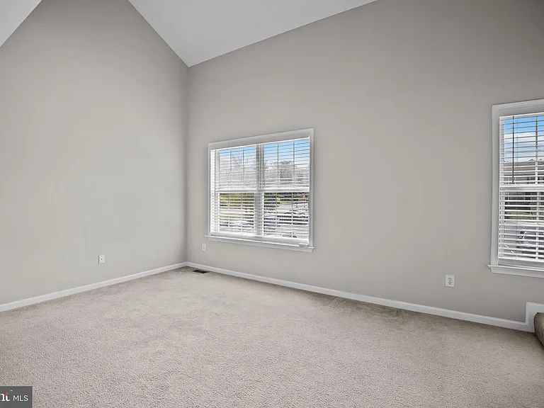 618 Songbird Ct #177 — Photo 11
