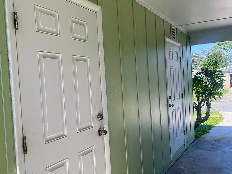 2917 Holly St — Photo 3