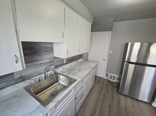 215 Madison St, Waterloo, IA 50703