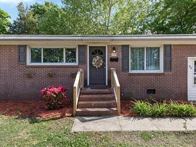 222 Belray Dr — Photo 19