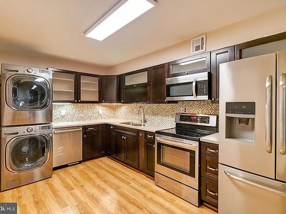 3rd image of 5904 Mount Eagle Dr APT 115