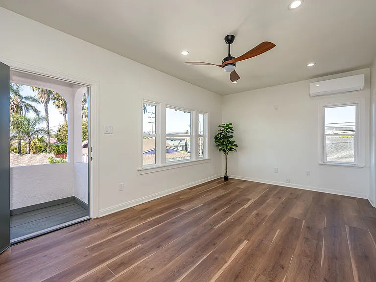 932 Coronado Ave #2 — Photo 6