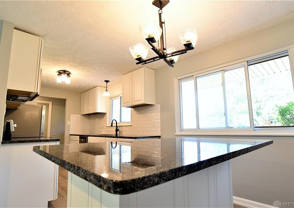 1st image of 5554 Storck Dr