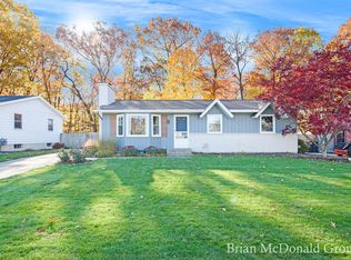 2532 Oakview St SW, Wyoming, MI 49519