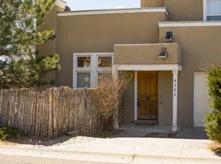 4382 Laughing Crow Ln, Santa Fe, NM 87507