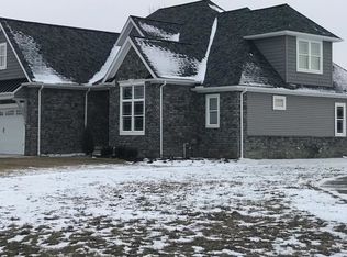 4270 Saint Theresa Blvd, Avon, OH 44011