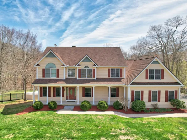 76 Hempel Drive, Wolcott, CT 06716