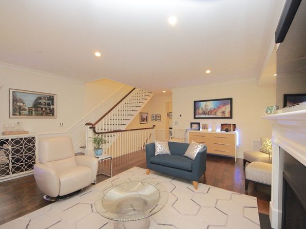 69 Riverdale Ave