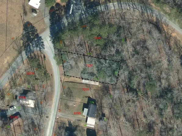 Southcrest Dr, Troy, NC 27371