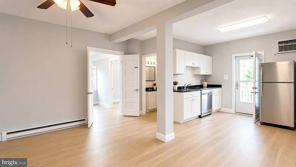 1 bed, 733 sqft, $1,500 — Photo 3