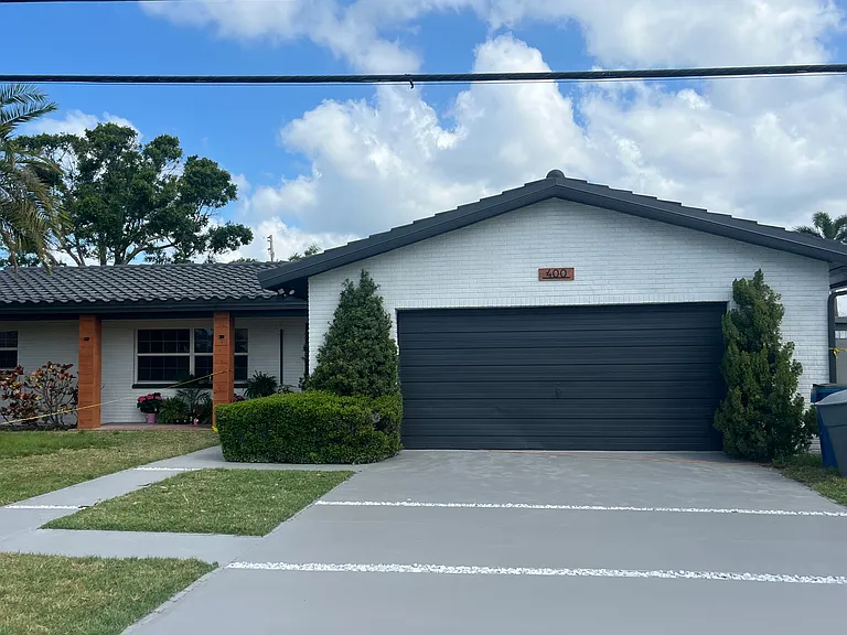 400 Capri Blvd — Photo 2
