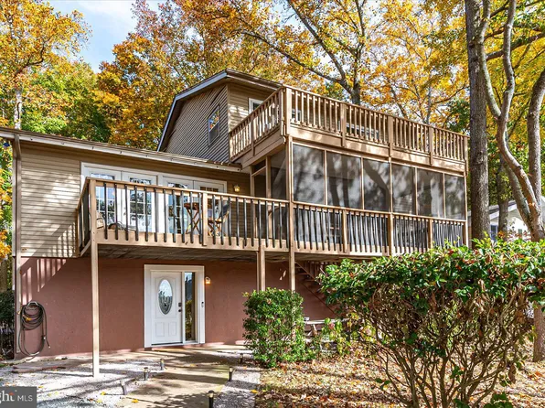 702 Ocean Pkwy, Ocean Pines, MD 21811