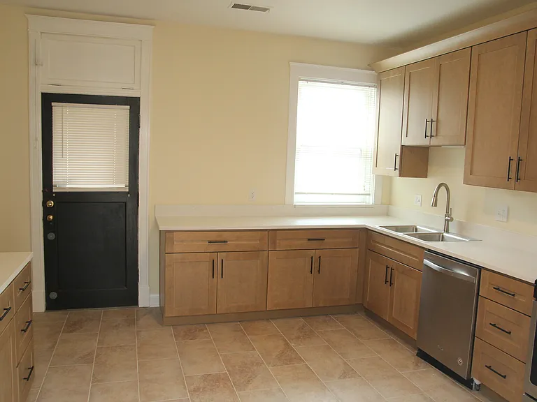 7307 Delmar Blvd #2W — Photo 12