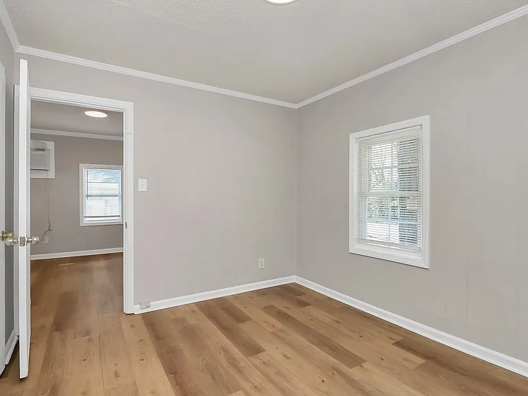 2510 Hemphill St — Photo 16