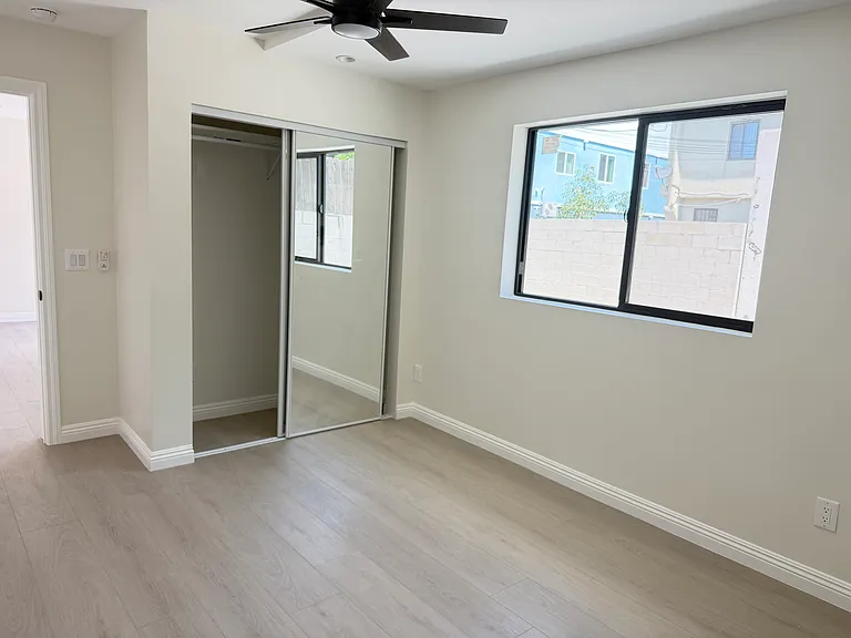 11461 Albers St #1 — Photo 5
