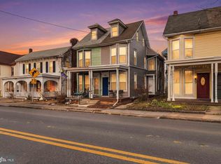 130 Church Ave, Ephrata, PA 17522