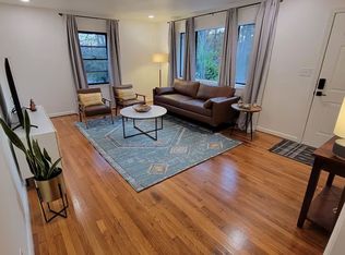 285 Crepe Myrtle Cir, Winston Salem, NC 27106