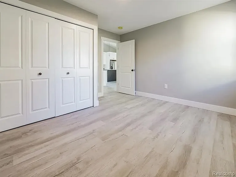 311 Longspur Ln — Photo 6