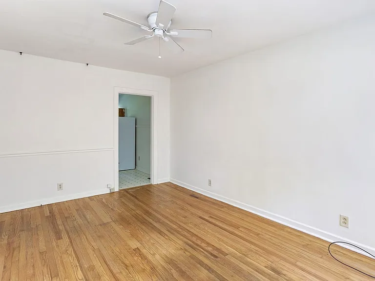 4104 Kimbark Dr — Photo 5