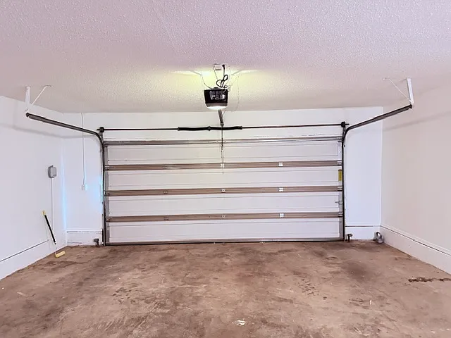 12301 Arrowhead Ter — Photo 23