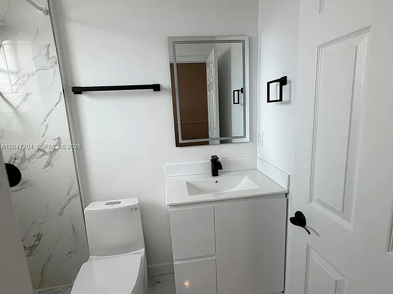 6016 NW 116th Pl #406 — Photo 7