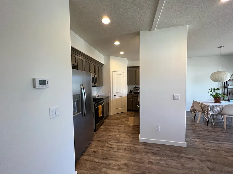 1215 N Fairhope Pl — Photo 3