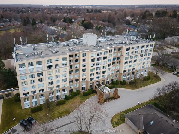 1510 Richmond St #808, London, ON N6G 4V2