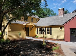 63 Hardy Rd, Bedford, NH 03110