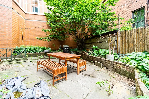 Rented by City Connections Realty | media 50