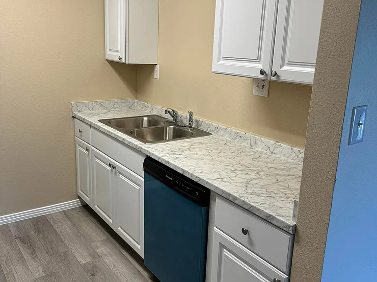 9537 Laurel Canyon Blvd #105 — Photo 5