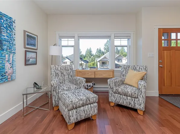 644 Granrose Ter #106, Colwood, BC V9C 4M2