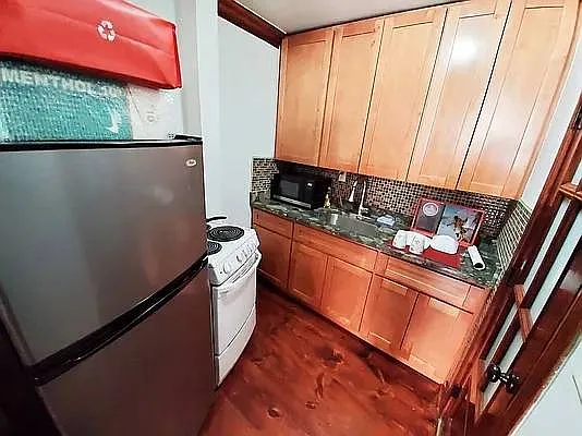 Rented by Brooklyn Property Group LLC | media 4